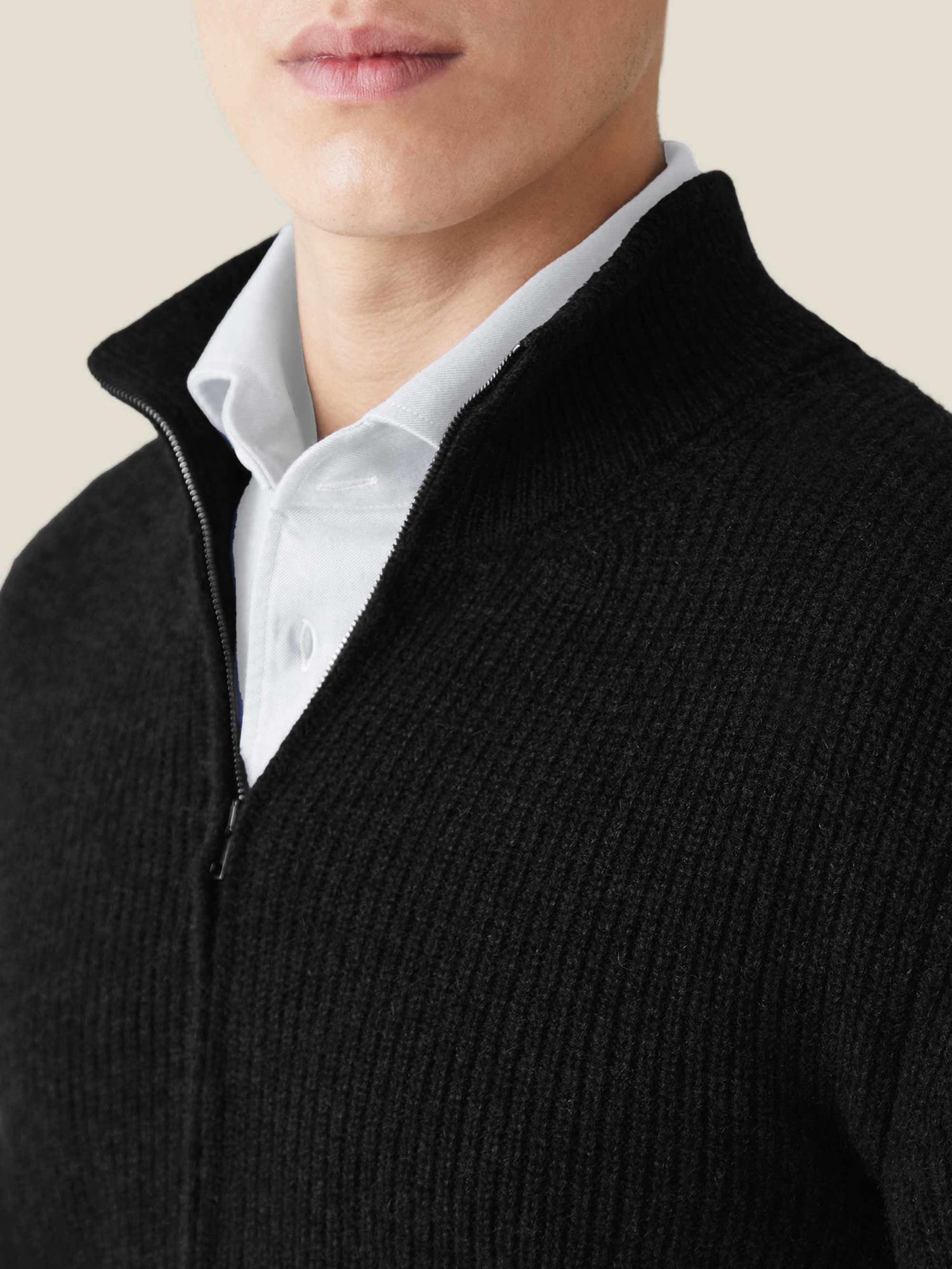 Black Chunky Knit Cashmere Zip Cardigan | Luca Faloni