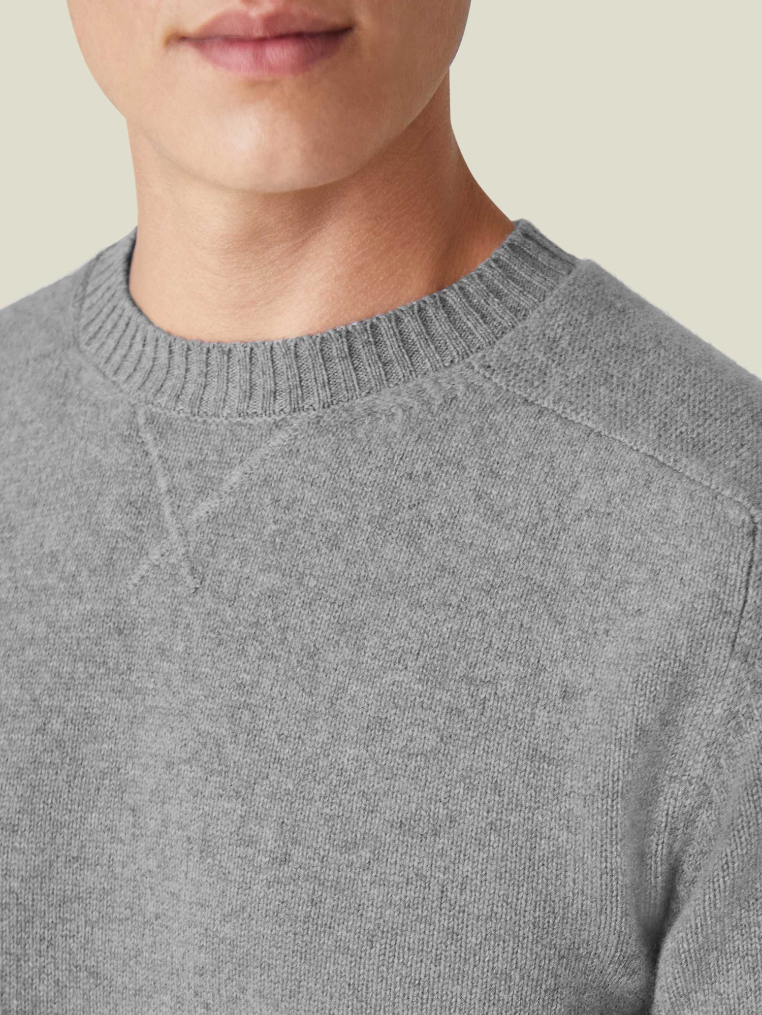 Light Grey Cashmere Crew Neck | Luca Faloni