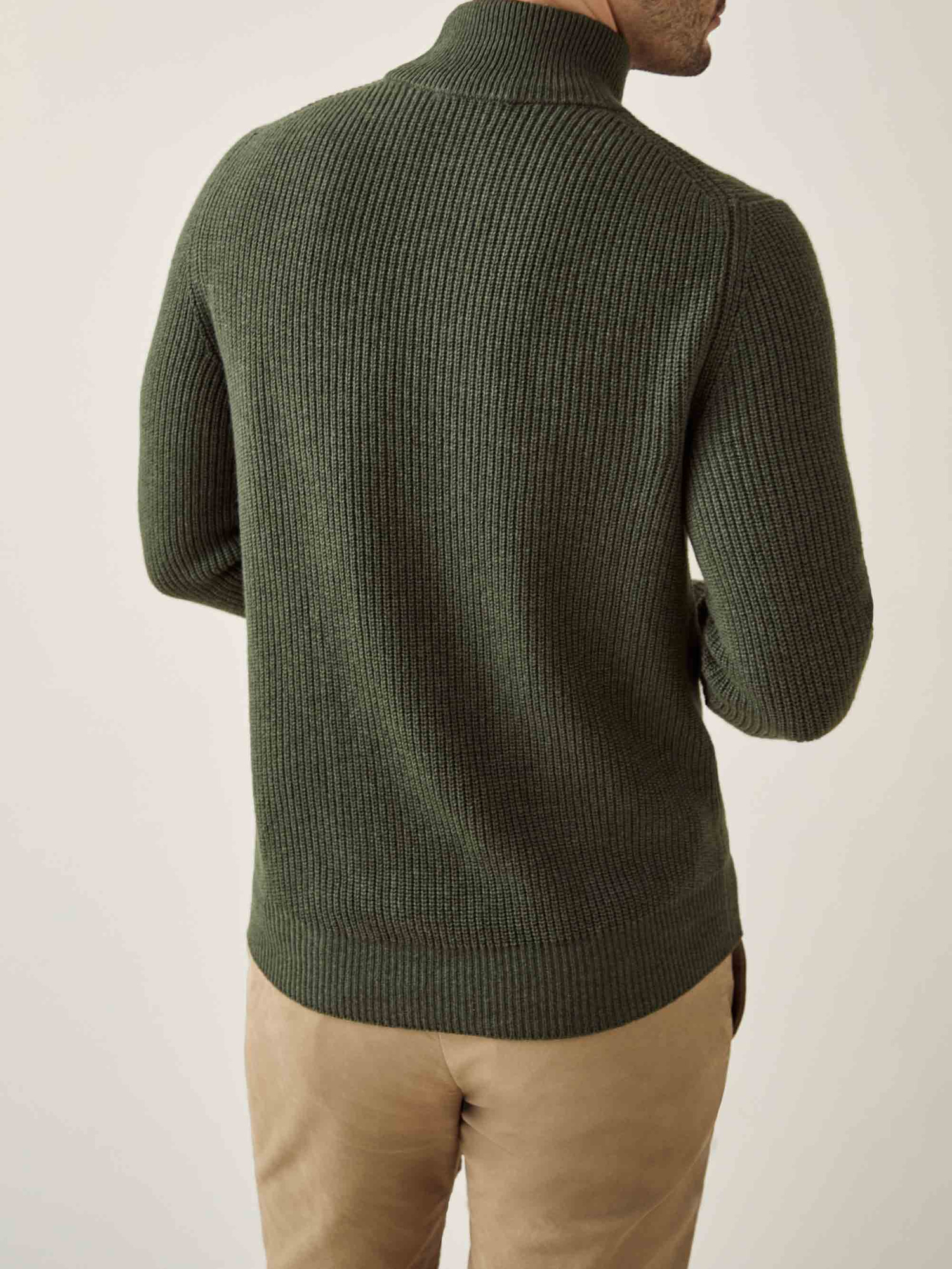 343_7bc7768d36-luca-