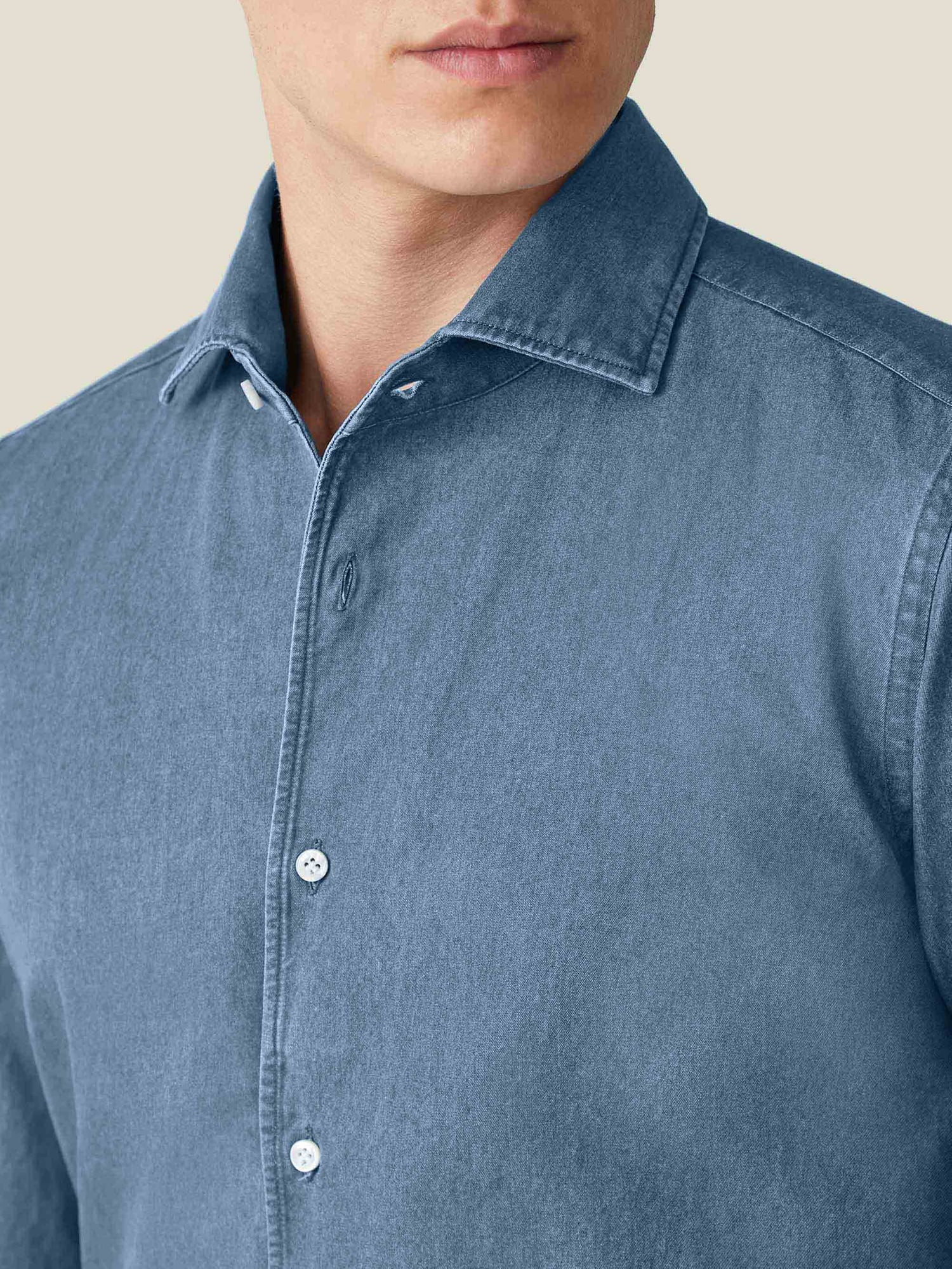 Close-up of the collar and buttons on the Luca Faloni denim shirt