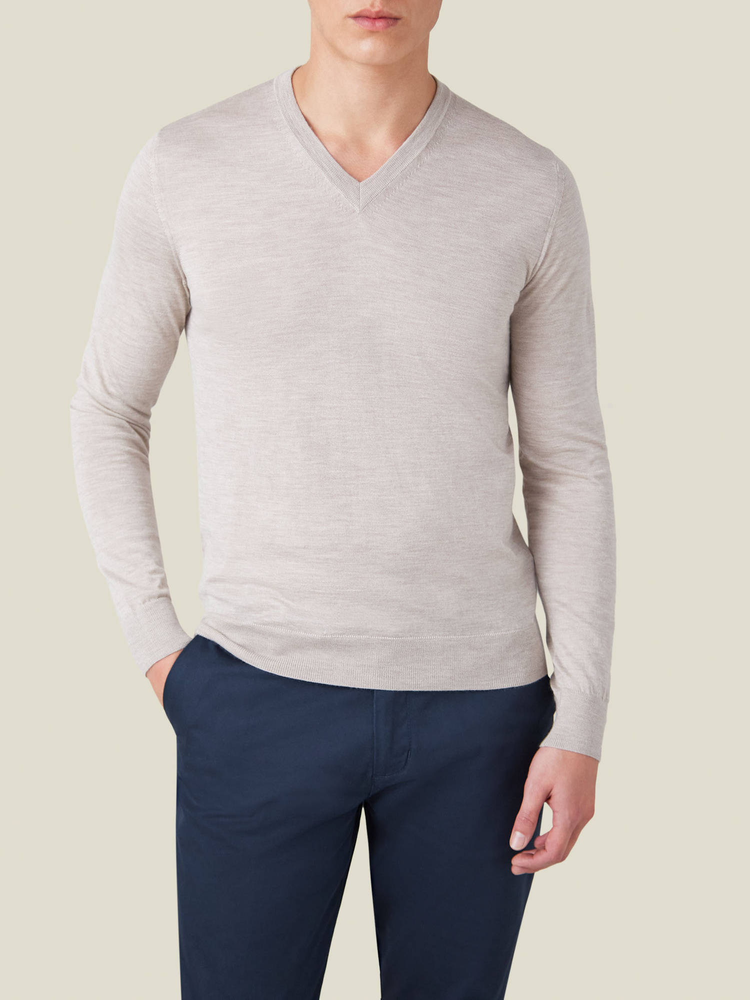 Beige Silk-Cashmere V Neck | Luca Faloni