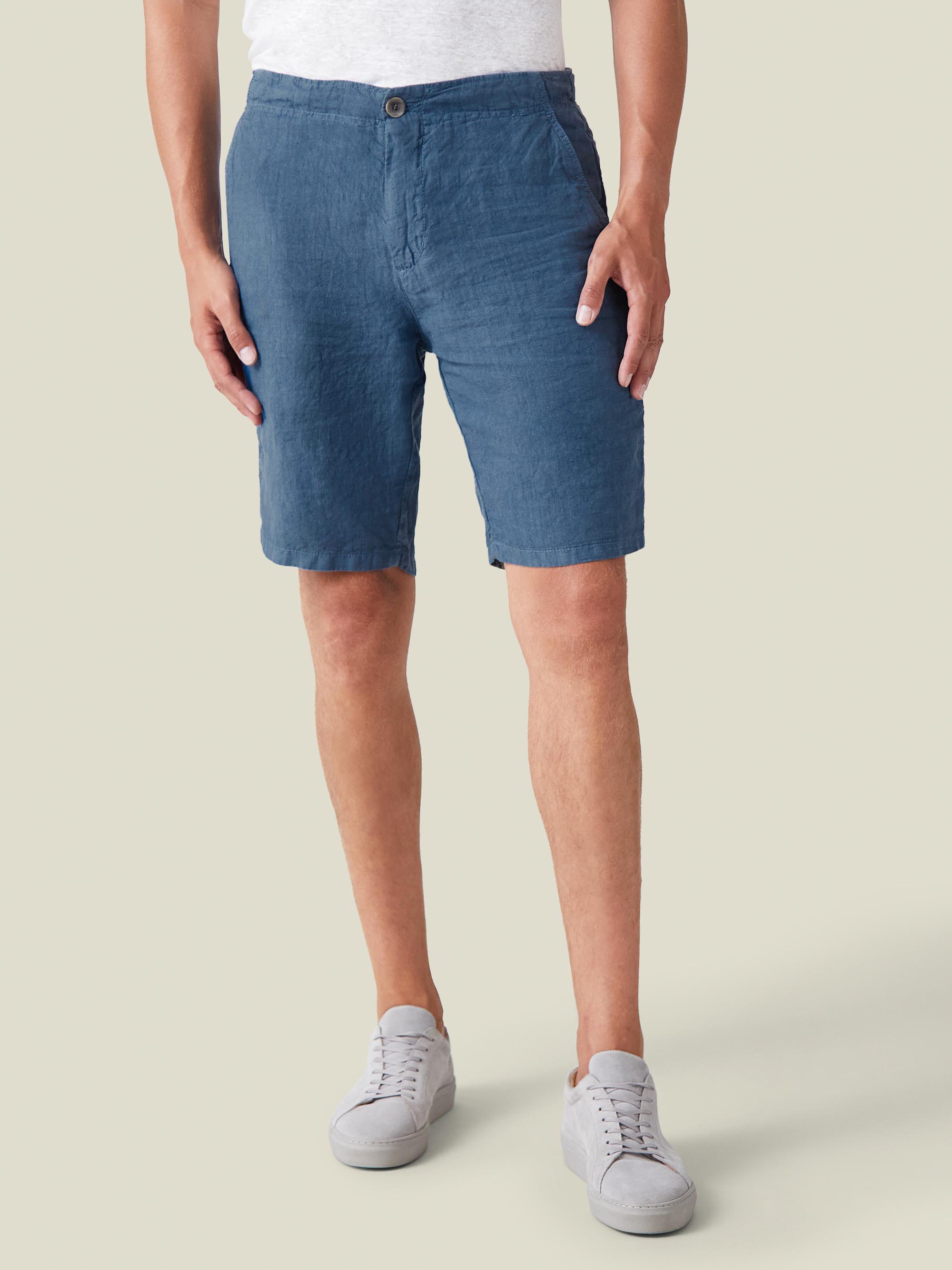 Luca Faloni Bermuda Shorts In Capri Blue
