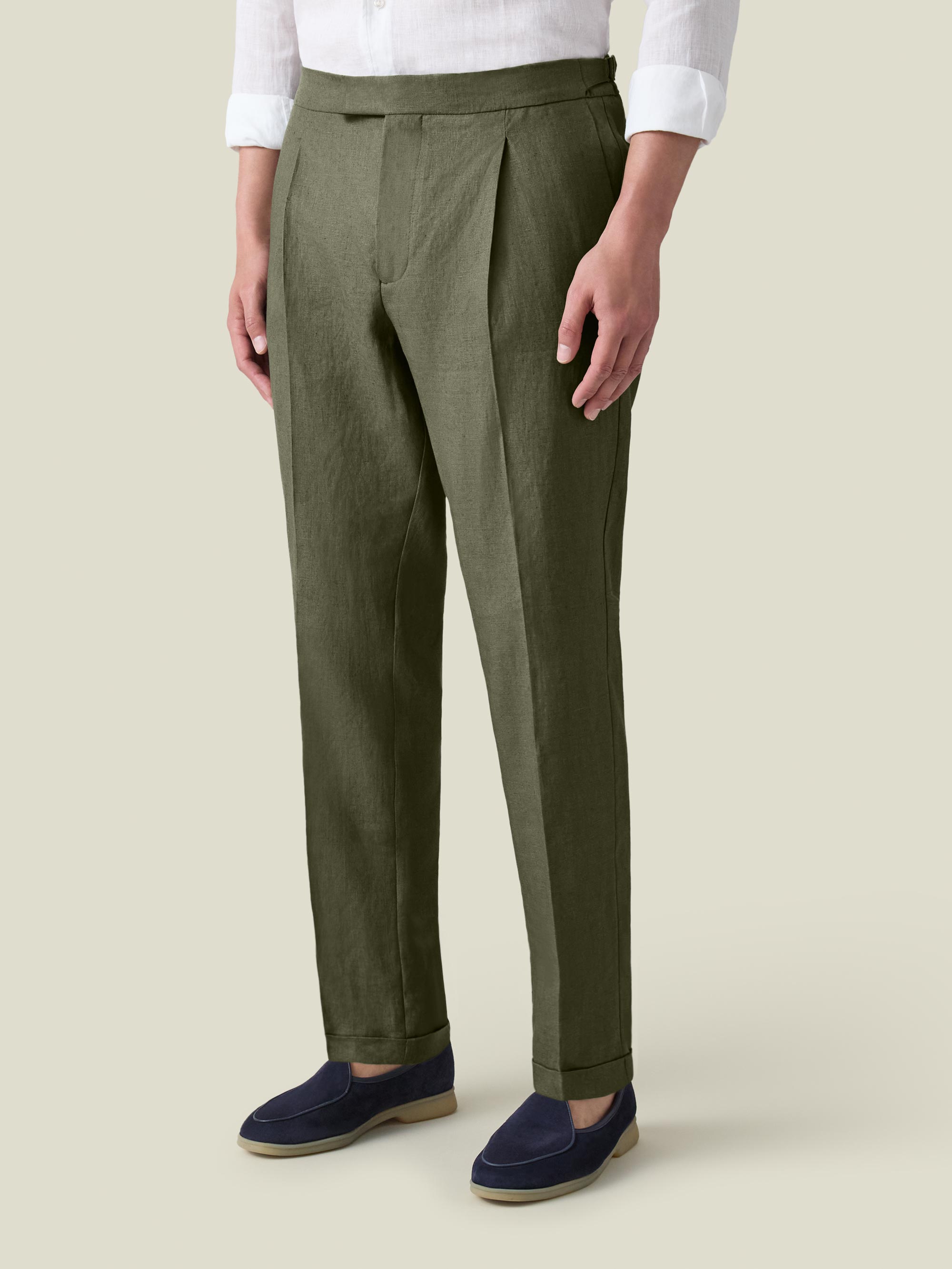 Luca Faloni Linen Elegant Trousers In Green
